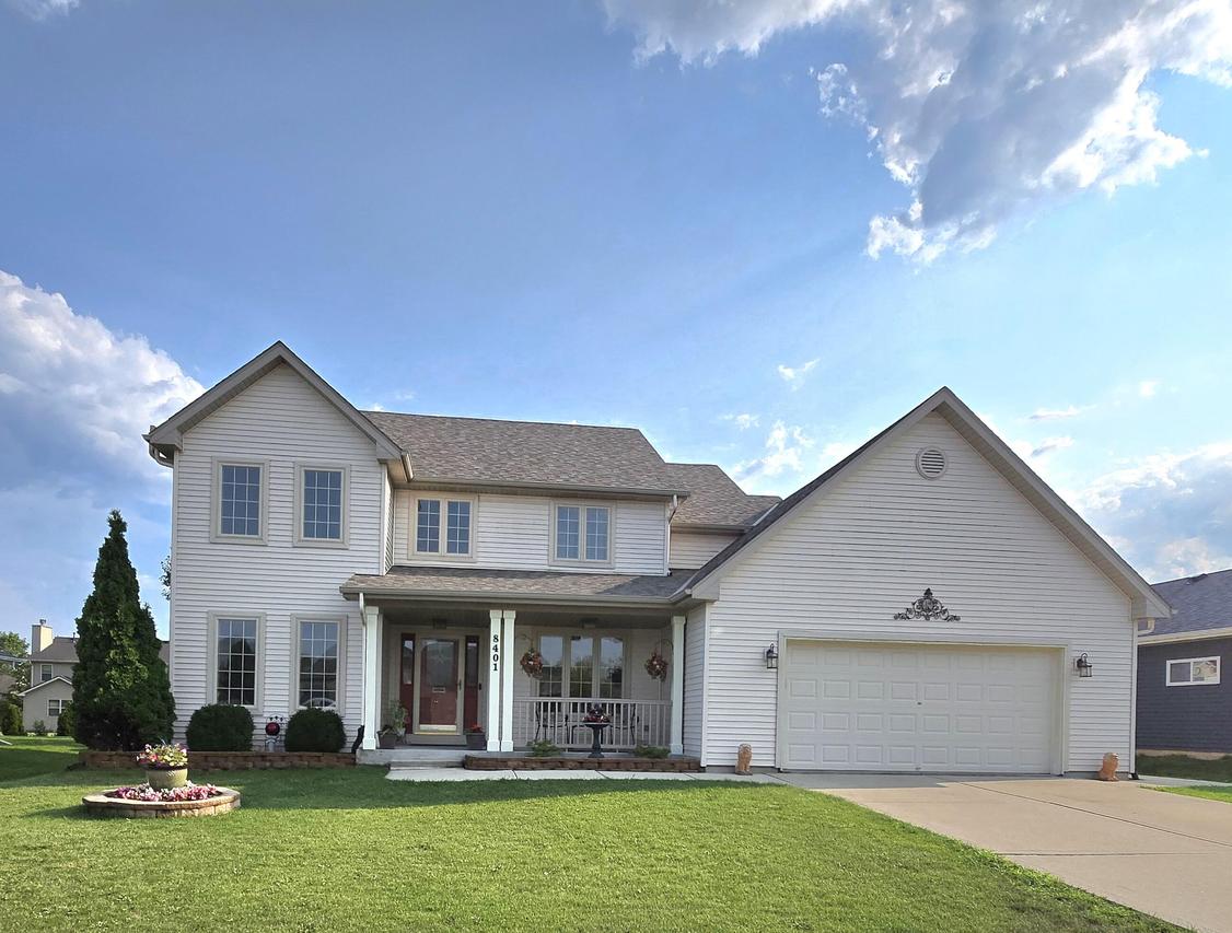 8401 Kingsway Ln, Sturtevant, WI 53177