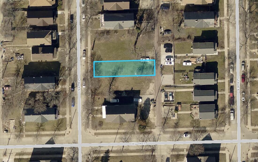 2114 N 40th St, Milwaukee, WI 53208