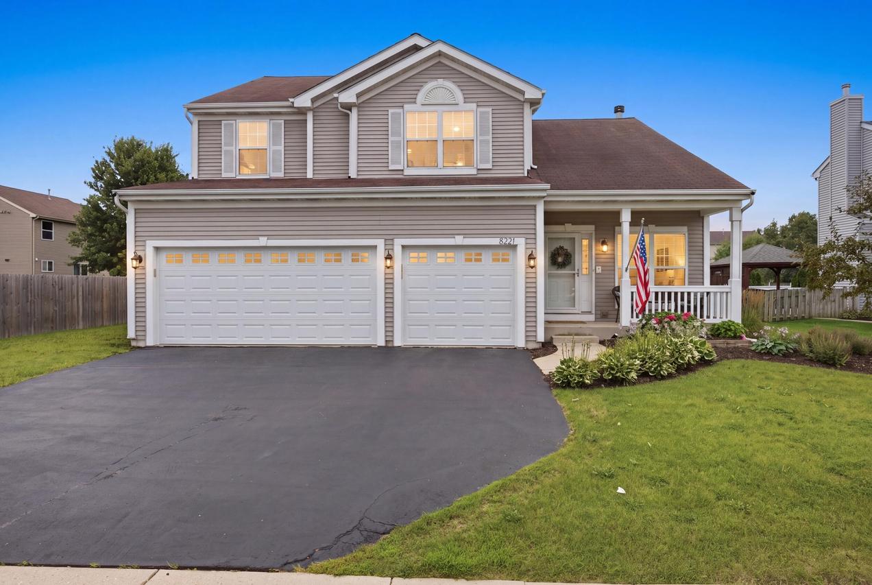 8221 65th Pl, Kenosha, WI 53142