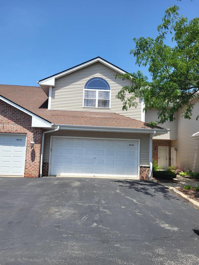 460 E Veterans Way #6, Mukwonago, WI 53149