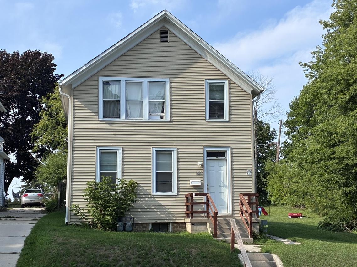 922 Broadway Ave #920, Sheboygan, WI 53081