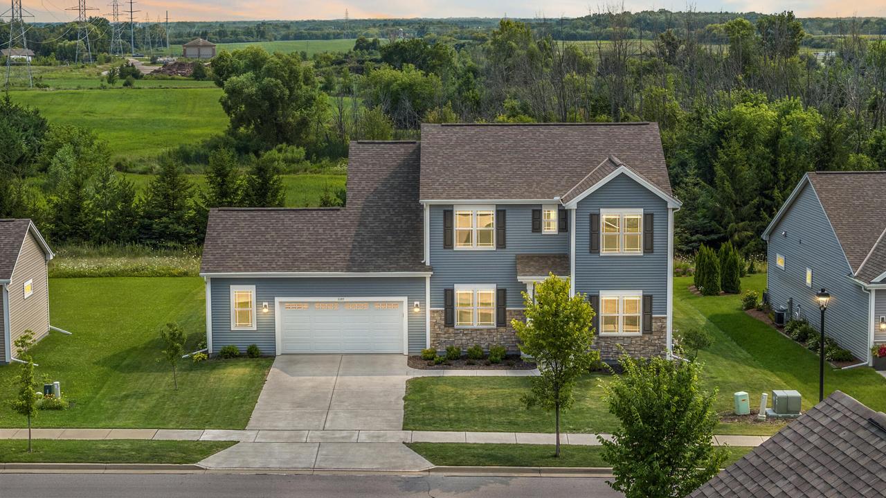 2289 River Bend, Grafton, WI 53024