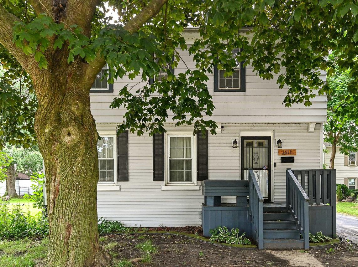 1411 Lombard Ave, Racine, WI 53402