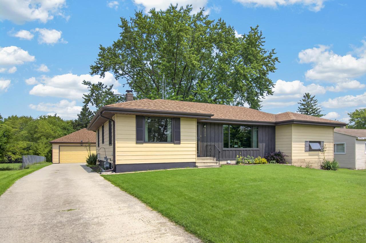 3508 27th St, Somers, WI 53144