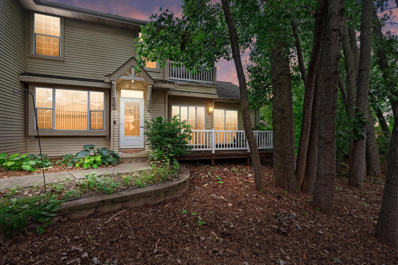 3210 E Donald Ave, Cudahy, WI 53110