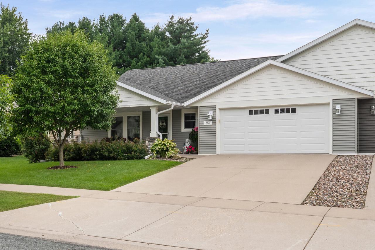 264 Crestwood Ln, Onalaska, WI 54650
