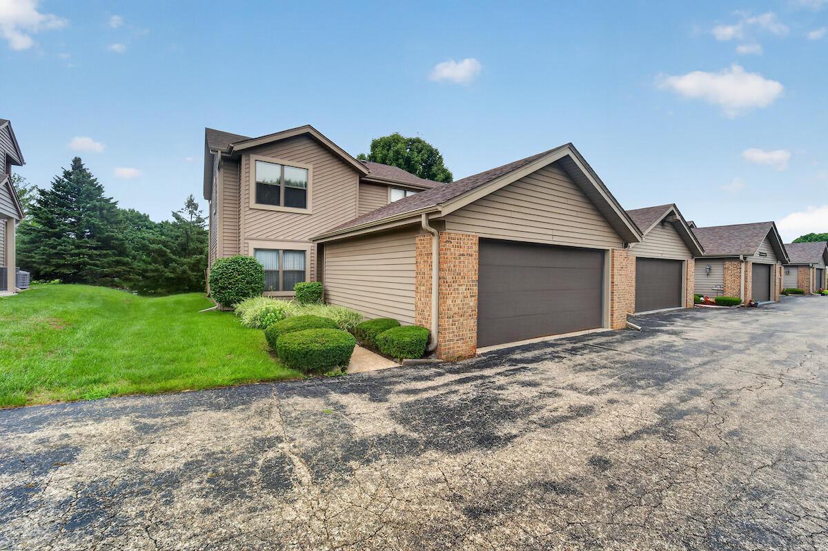 5533 Cambridge Ln #1, Mount Pleasant, WI 53406