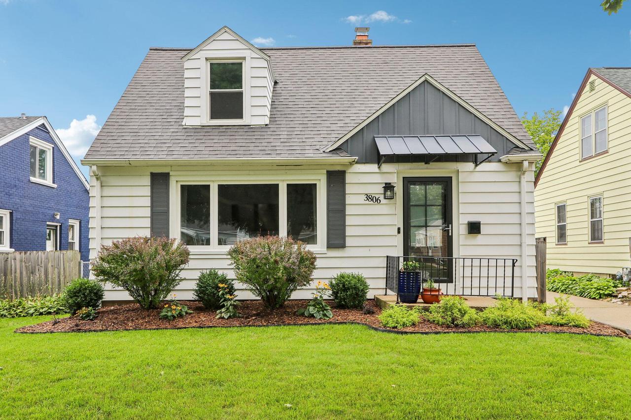 3806 S Lenox St, Milwaukee, WI 53207