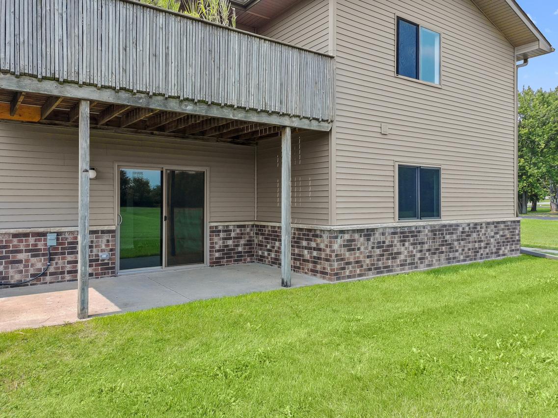1011 S Second St #14, Delavan, WI 53115