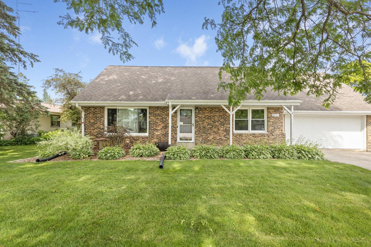 8031 S 59th St, Franklin, WI 53132