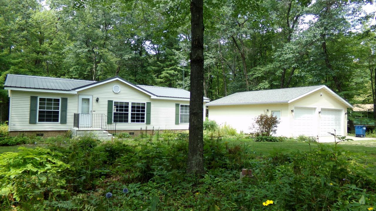 N1619 N Fox Ridge, Menominee, WI 54135