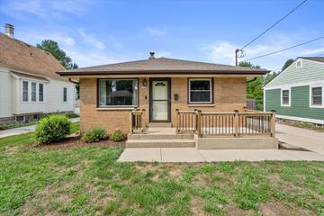 Homes Just Sold in Saint Francis: September 8th to September 14th