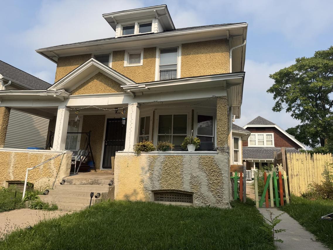3332 N 3rd St #3328, Milwaukee, WI 53212