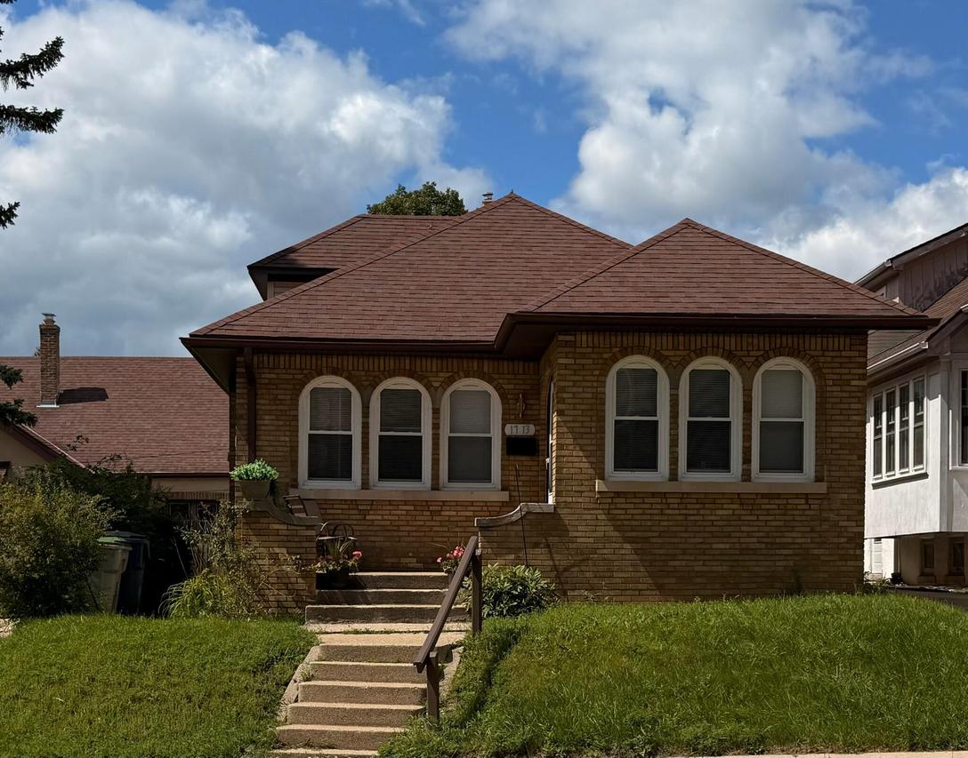 1713 N 55th St, Milwaukee, WI 53208