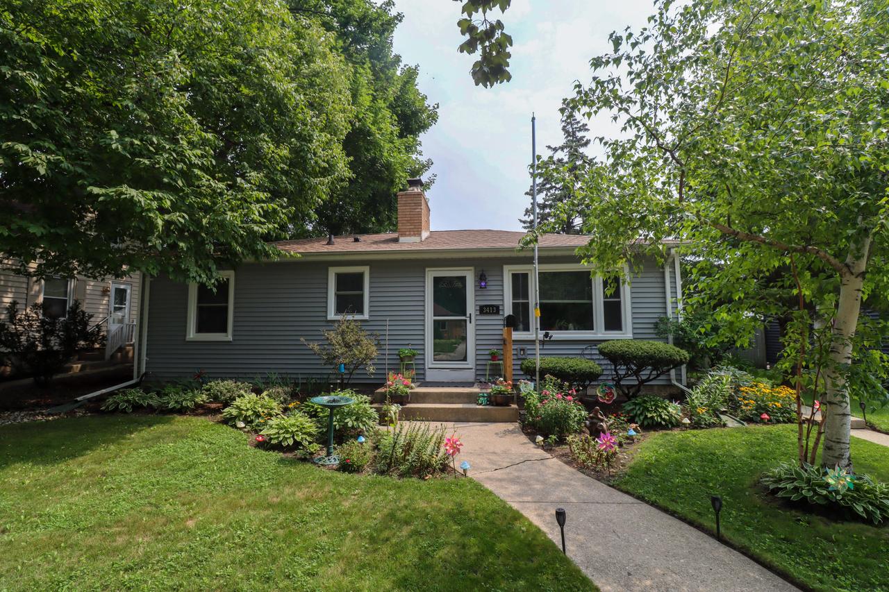 3413 3rd Ave, Racine, WI 53402