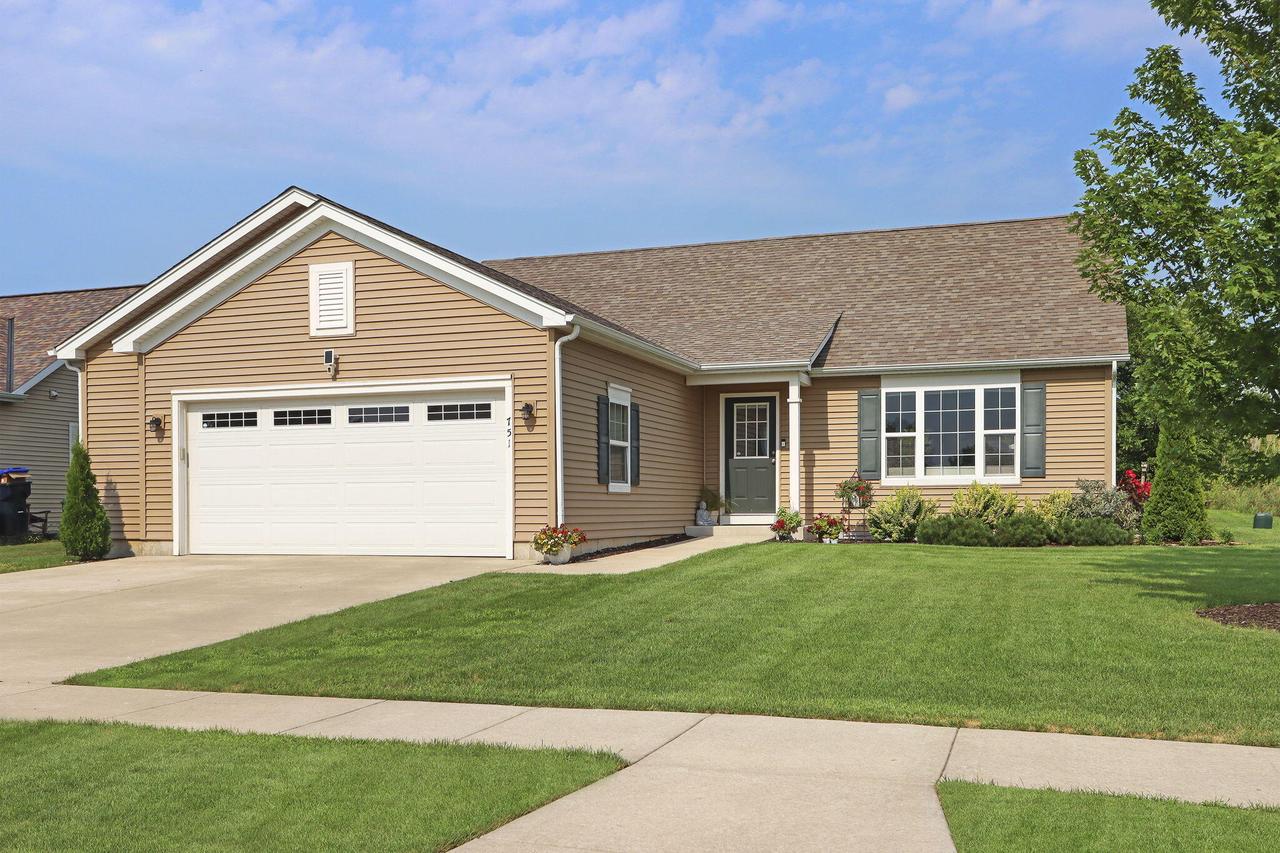 751 S Sugarpine Way, Elkhorn, WI 53121