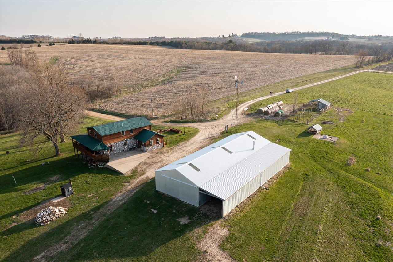 S6966 Johnson Ave, Sterling, WI 54665