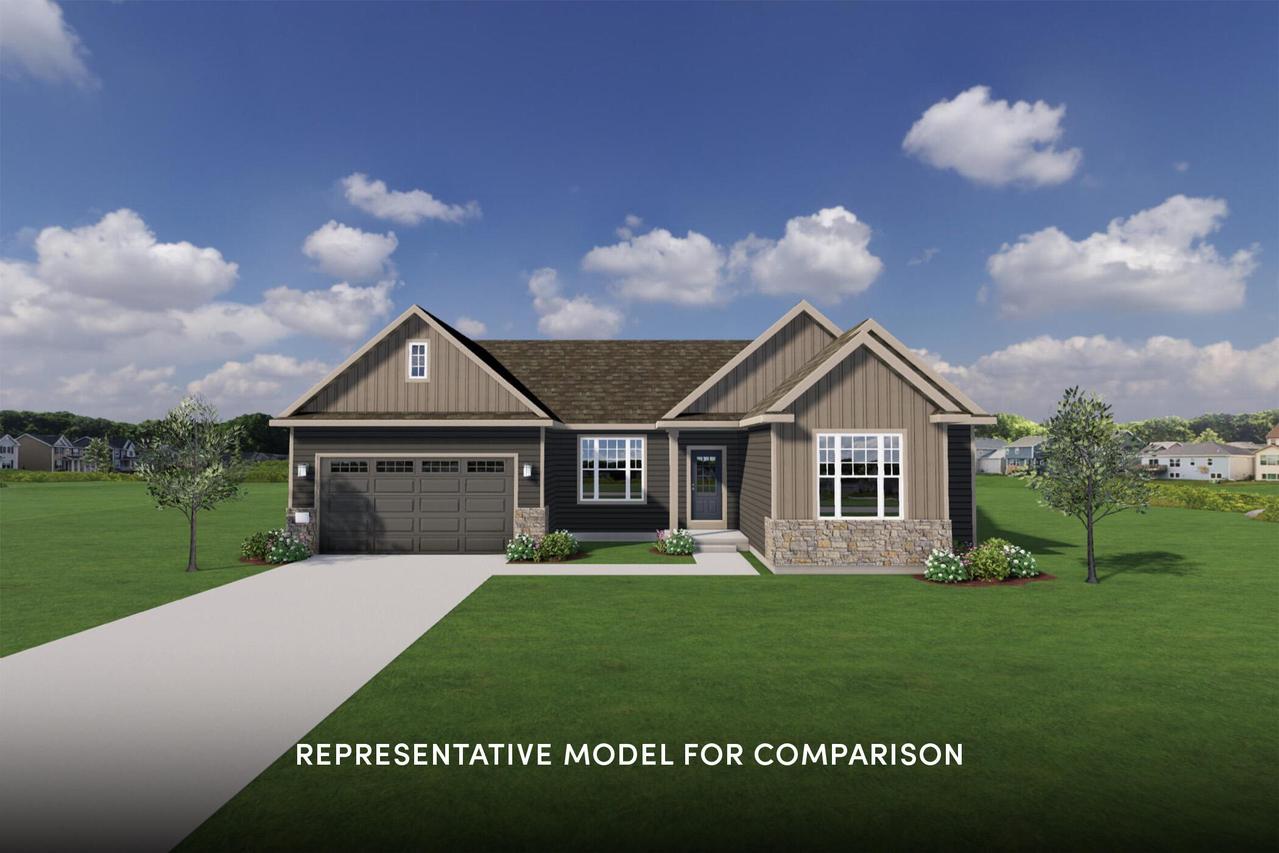 605 Winterberry Dr, Waukesha, WI 53188