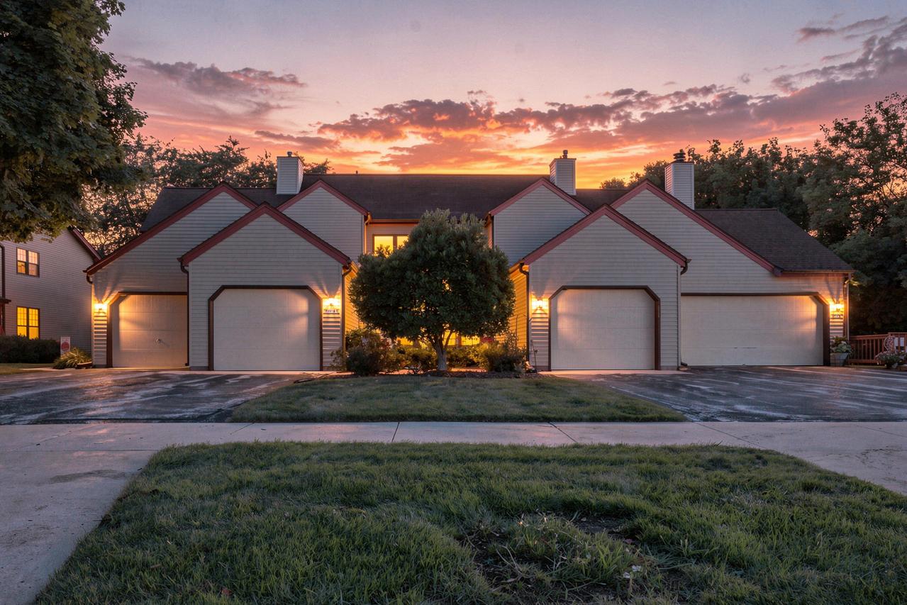 8141 S 88th St, Franklin, WI 53132