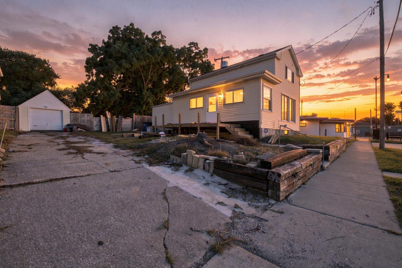 1526 Marquette St, Racine, WI 53404