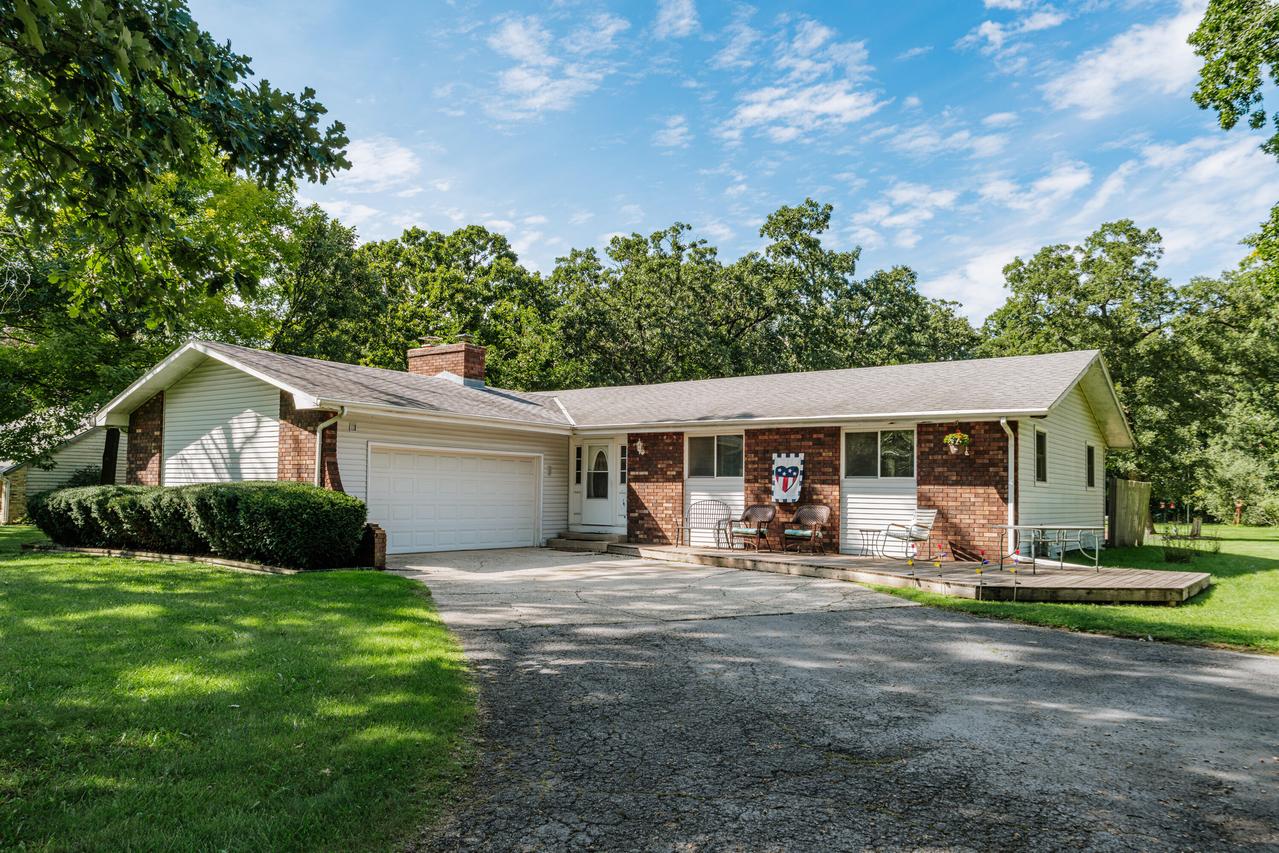 23334 Church Rd, Dover, WI 53139