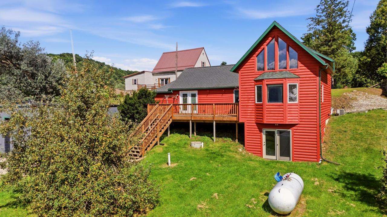 120 Midway St, Steuben, WI 54657