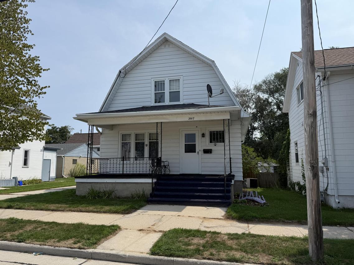 2017 Adams St, Two Rivers, WI 54241