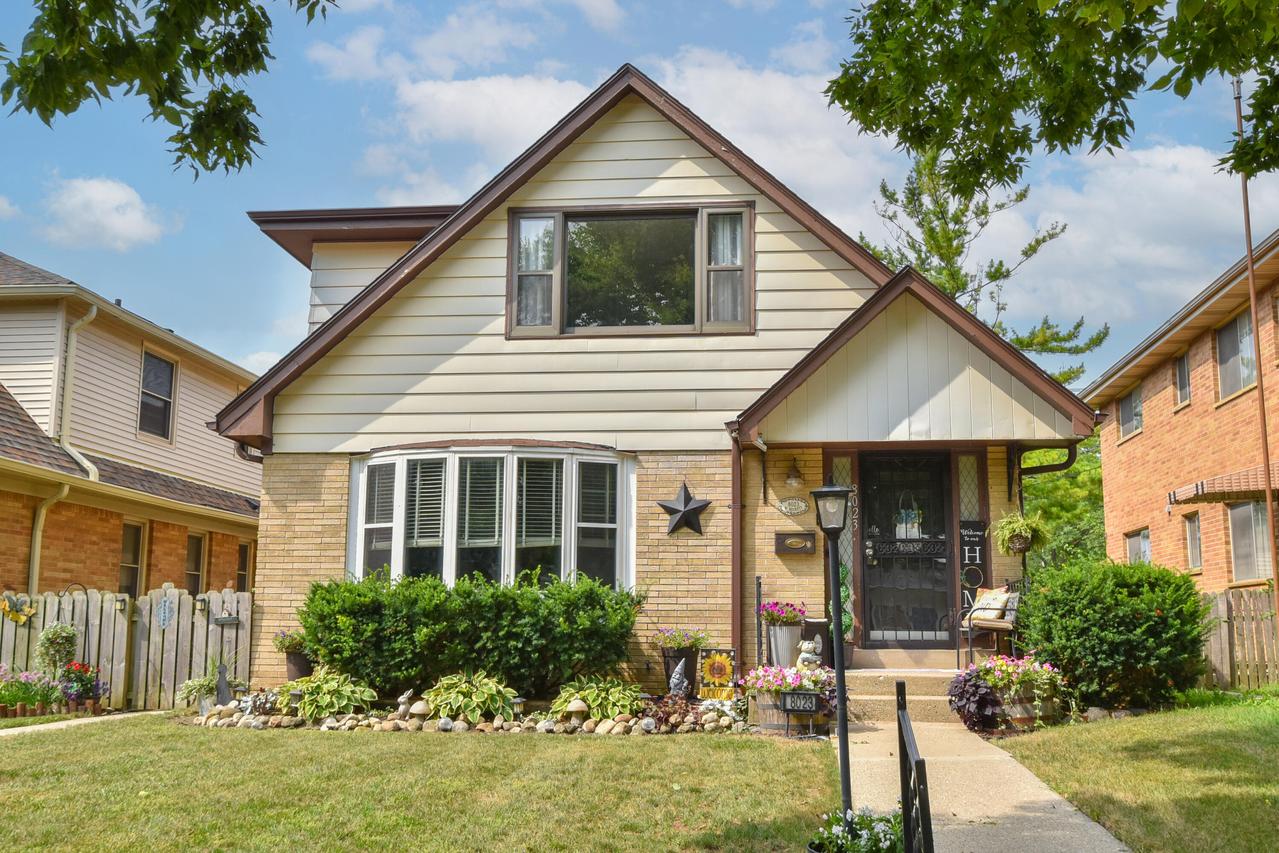 8023 W Beckett Ave #8023A, Milwaukee, WI 53218