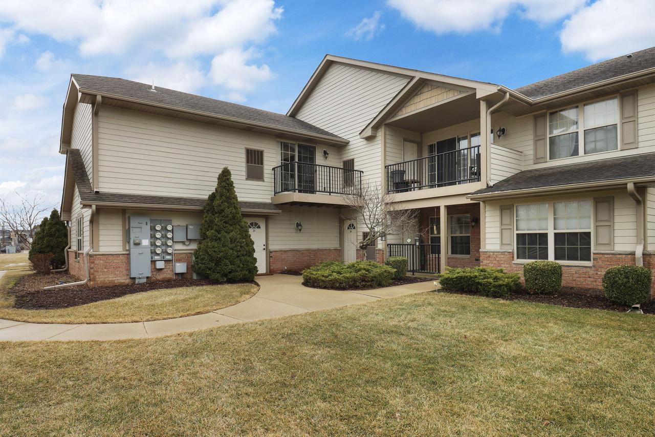 1507 24th Ave #20, Kenosha, WI 53140