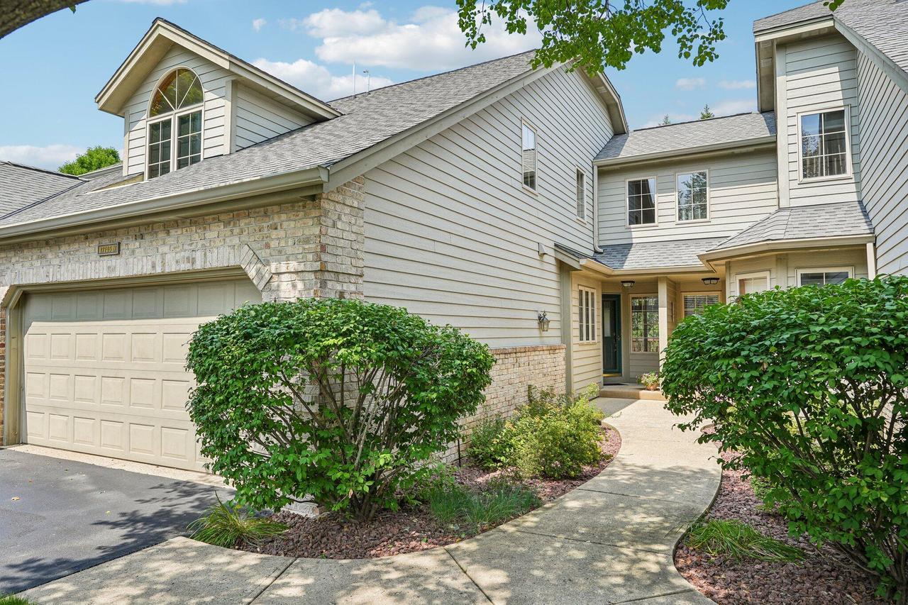 17725 W Wisconsin Ave #B, Brookfield, WI 53045