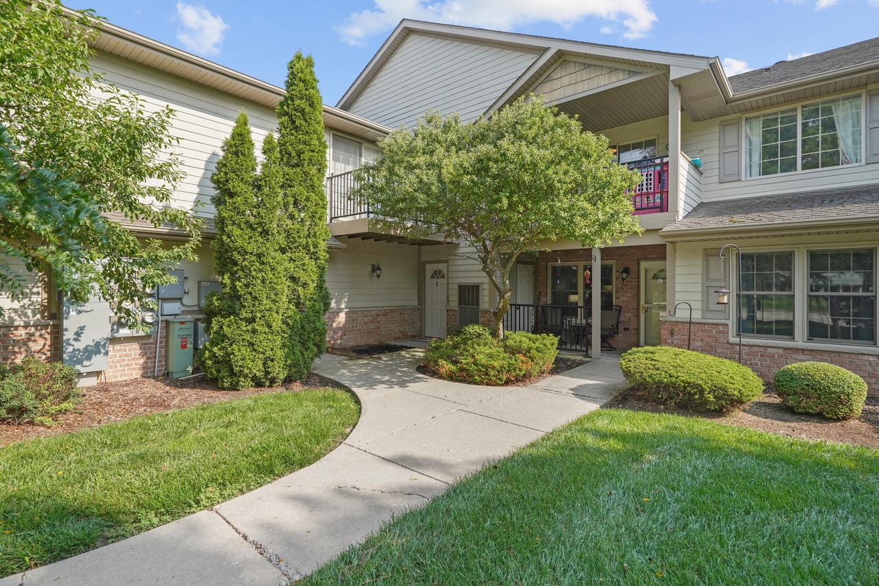 1503 24th Ave #5, Kenosha, WI 53140