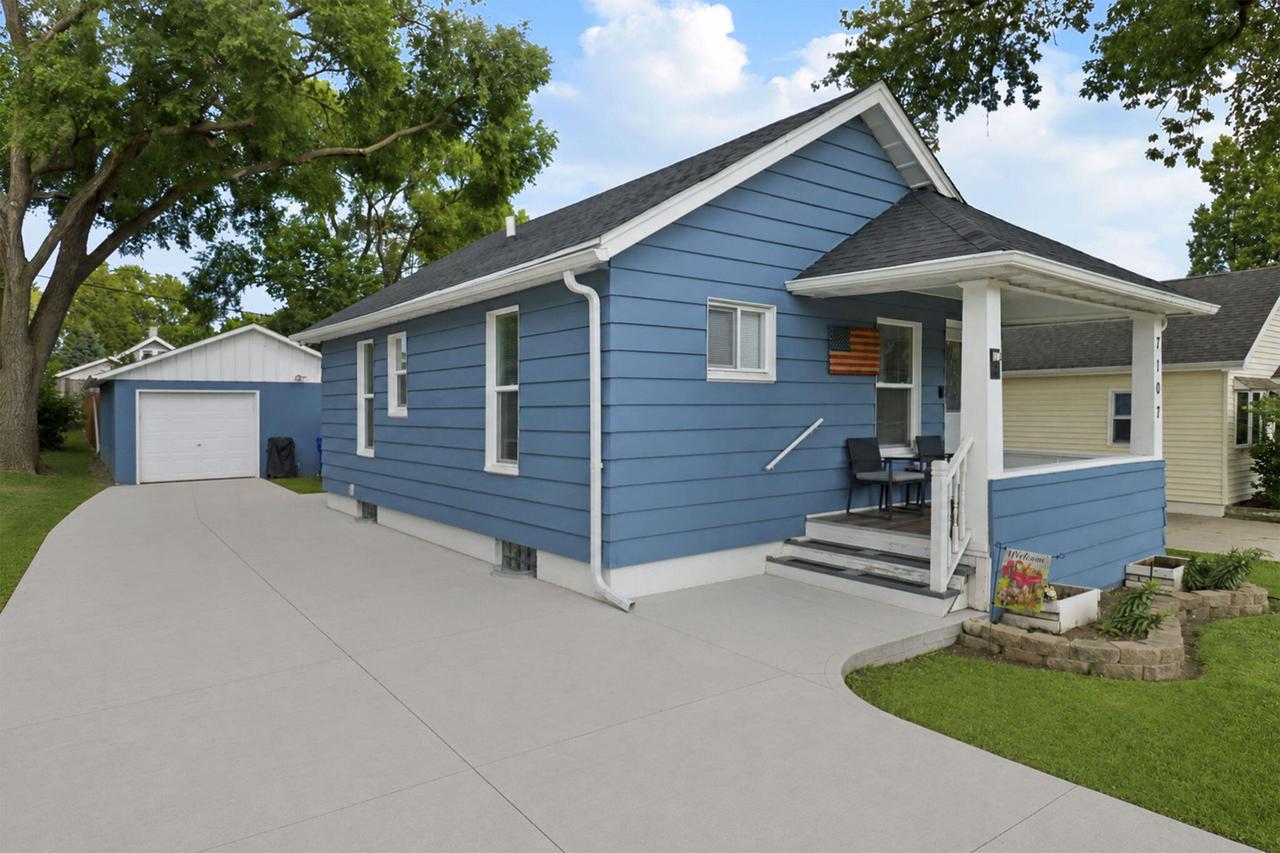 7107 45th Ave, Kenosha, WI 53142
