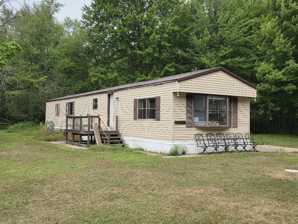 W625 Weigers Rd, Peshtigo, WI 54143