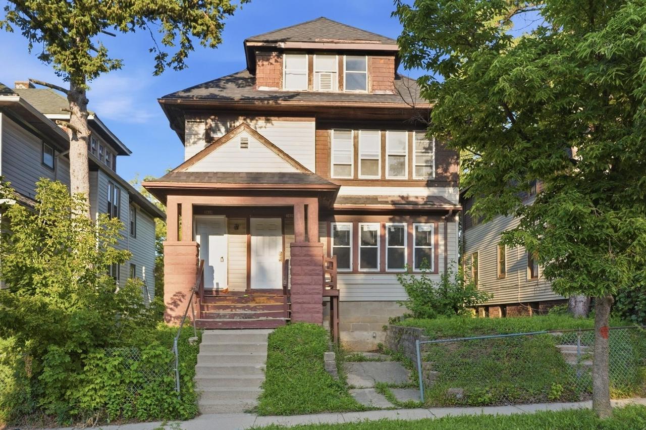 3414 N Vel R Phillips Ave #3416, Milwaukee, WI 53212