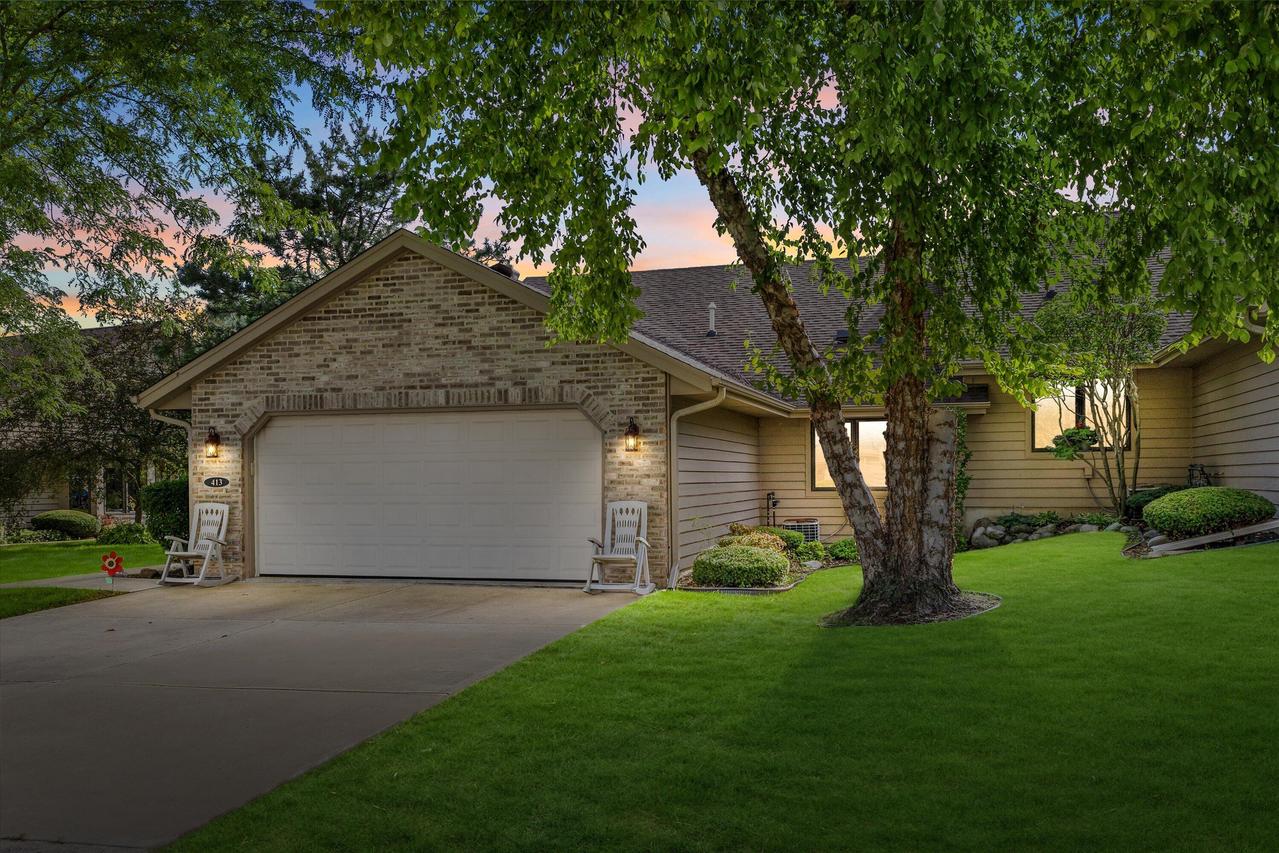 413 Greenvalley Dr, Mount Pleasant, WI 53406