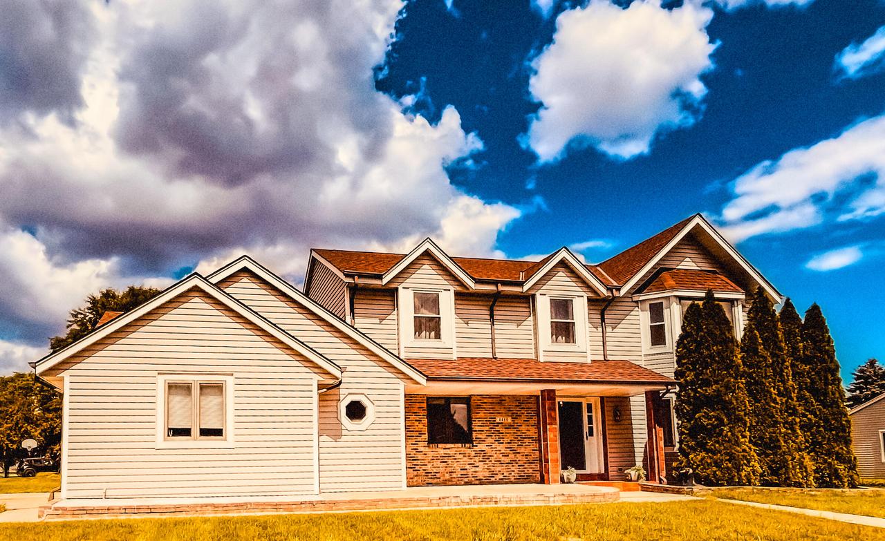 4480 W Terry Ave, Brown Deer, WI 53223