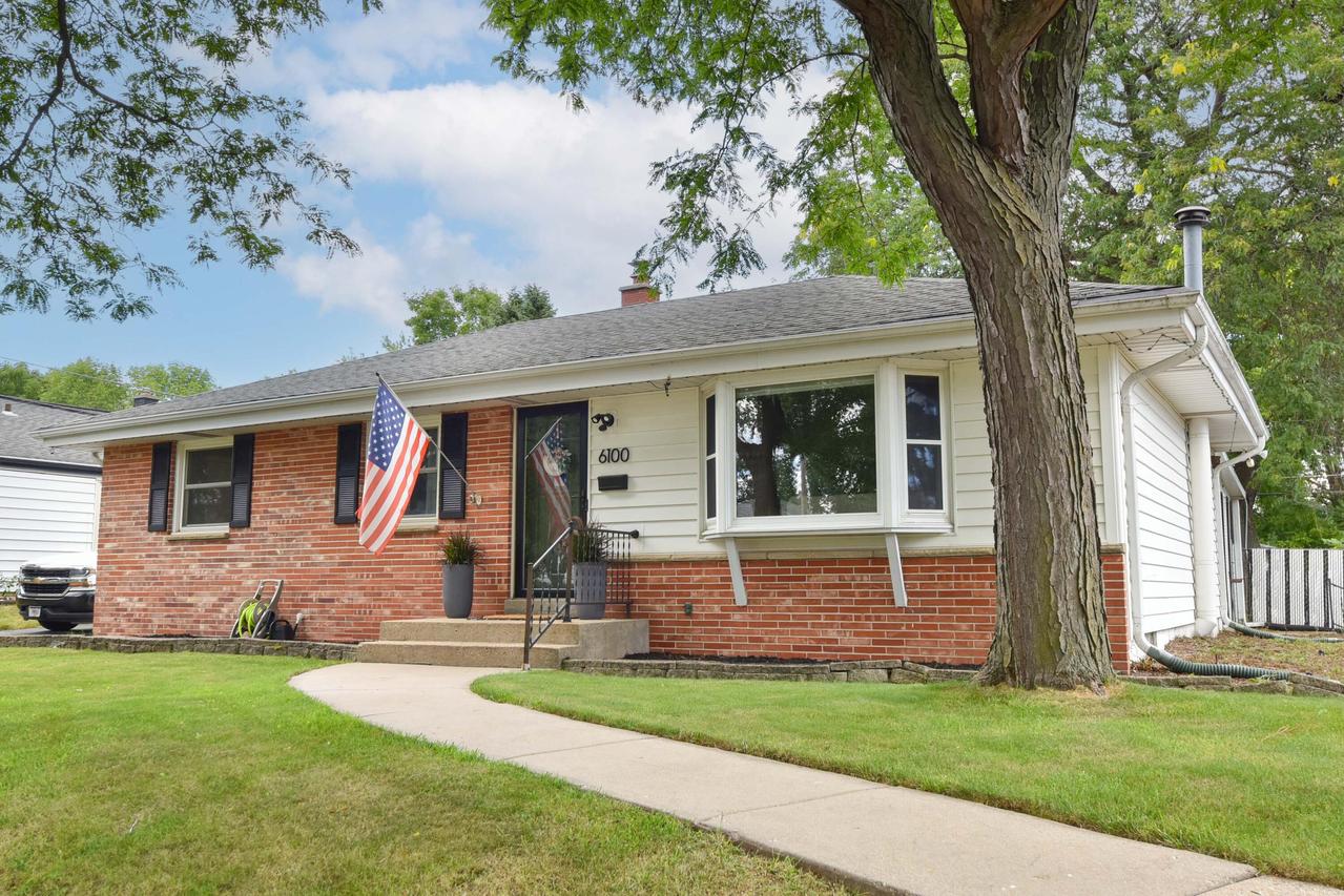 6100 W Hustis St, Milwaukee, WI 53223