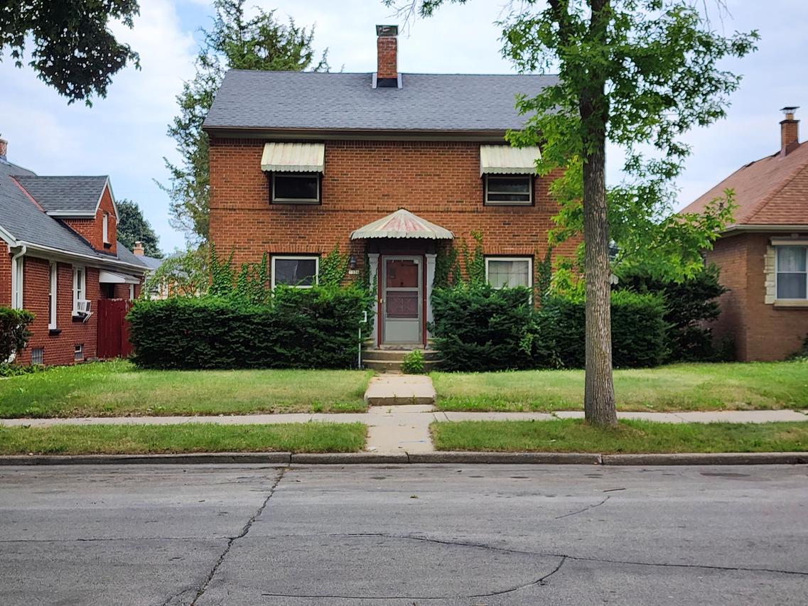 3530 N 55th St, Milwaukee, WI 53216