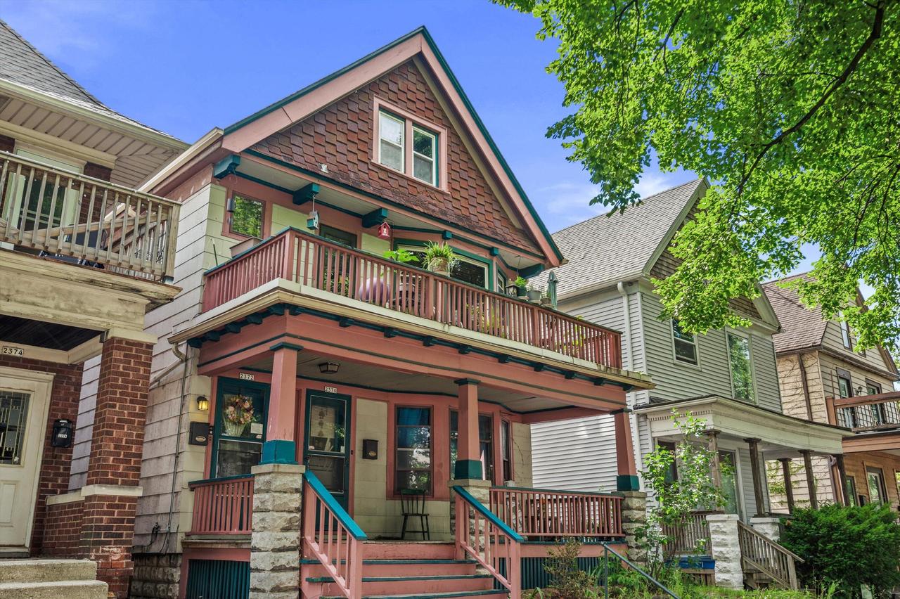 2372 N Weil St #2370, Milwaukee, WI 53212
