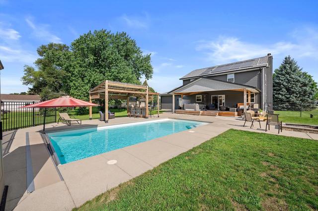 New Homes with In-ground Swimming Pools in Ixonia: August 16th to August 22nd