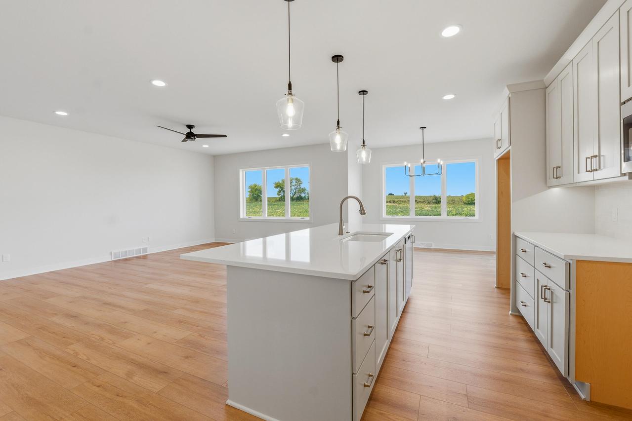 801 S 5th St, Cedar Grove, WI 53013