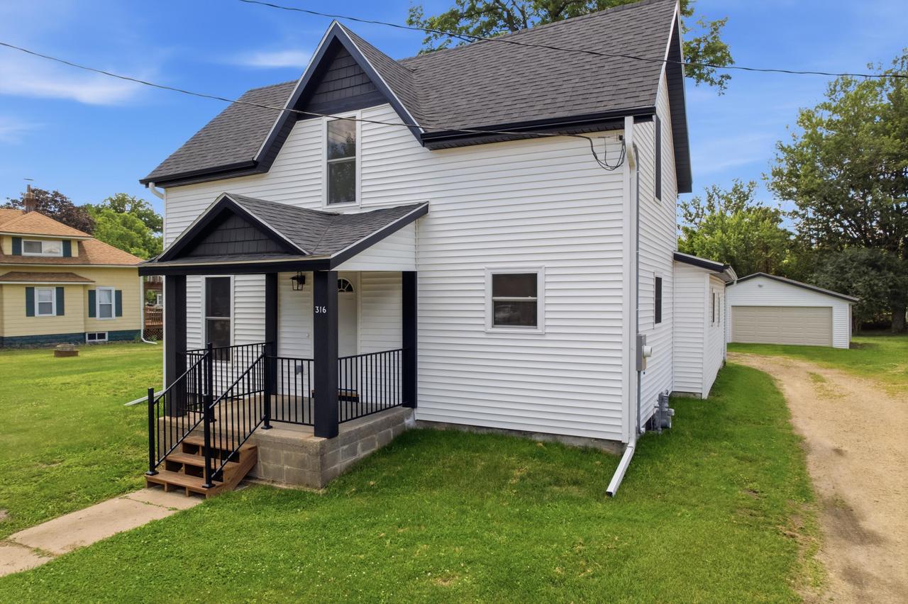 316 N Court St, Sparta, WI 54656