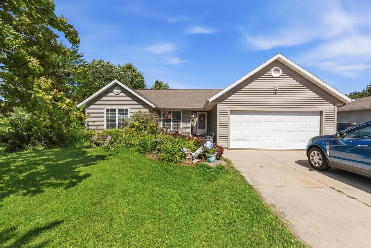 2460 Mink Ranch, Port Washington, WI 53074