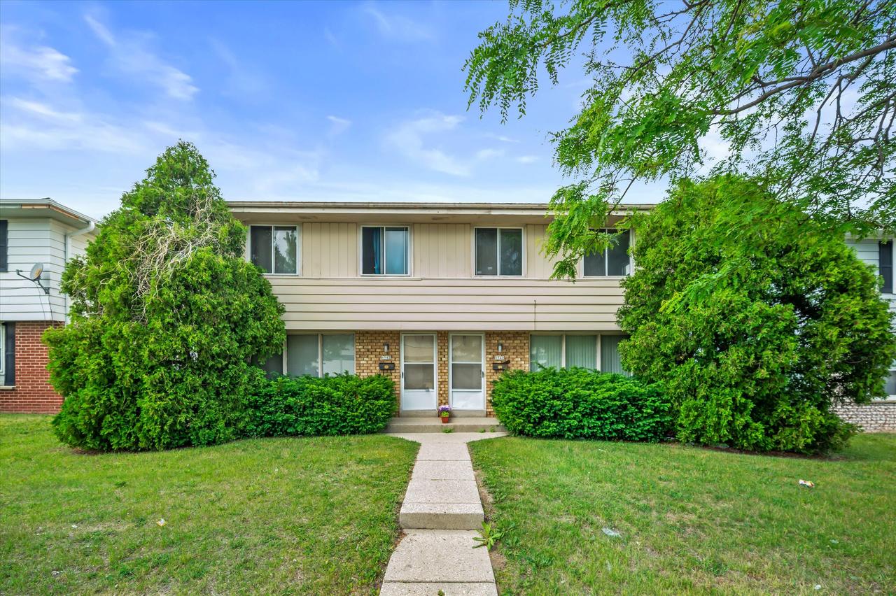 6540 W Mill Rd #6542, Milwaukee, WI 53218