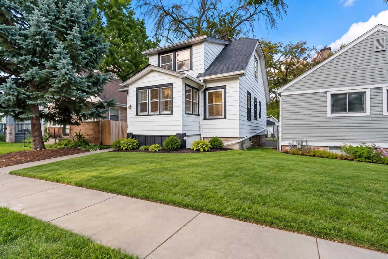 207 S 73rd St, Milwaukee, WI 53214