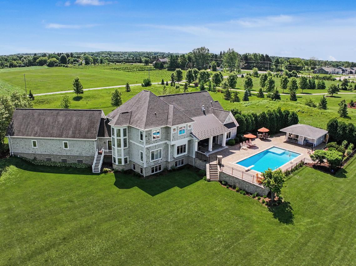W148N12133 Pleasant View, Germantown, WI 53022