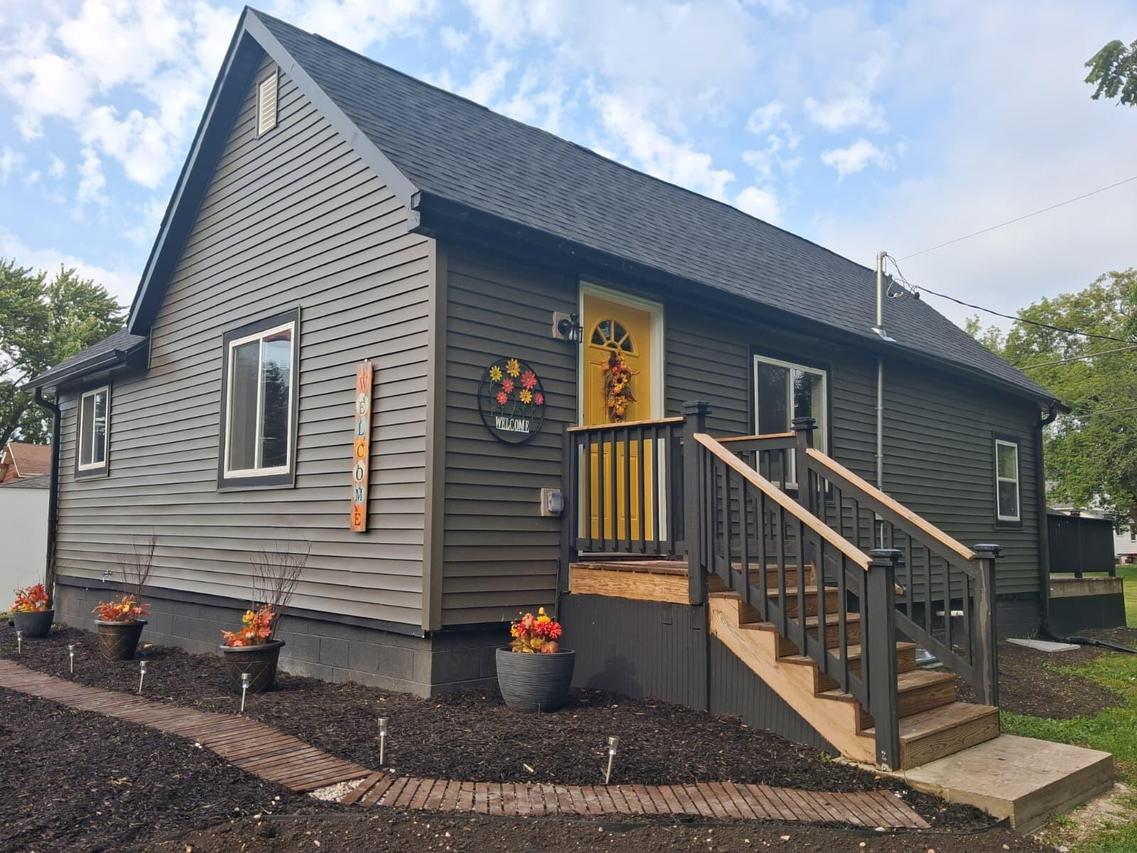 5334 S Mccreedy Ave, Cudahy, WI 53110