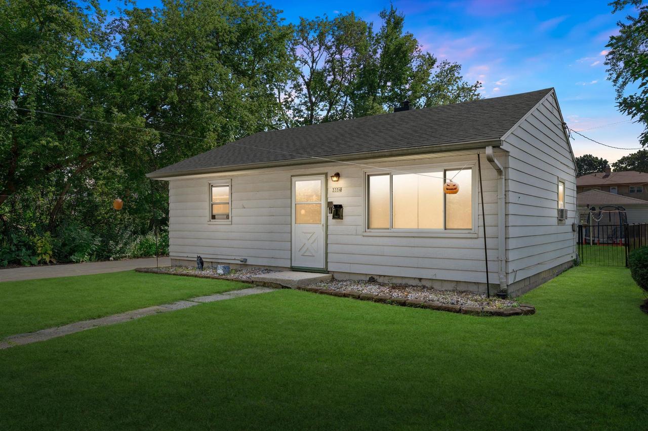3354 S Burrell St, Milwaukee, WI 53207