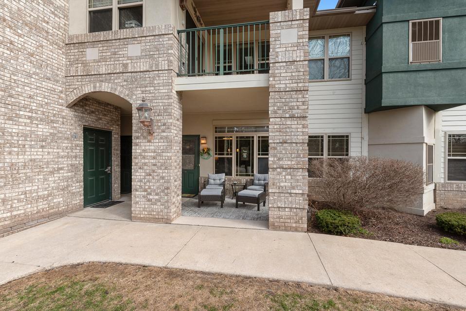 460 N Silverbrook Dr ##103, West Bend, WI 53090