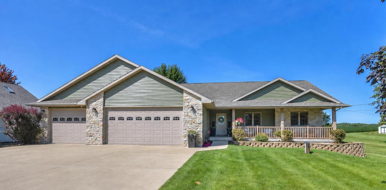 217 N Grant St, Rosendale, WI 54974